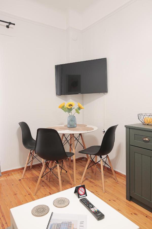 Uranus Apartment Szaloniki Kültér fotó