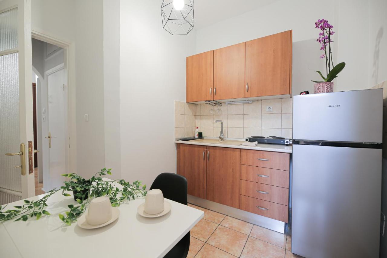 Uranus Apartment Szaloniki Kültér fotó